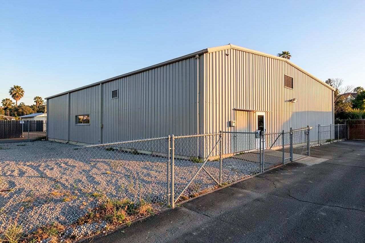 Commercial in Santa Rosa, CA